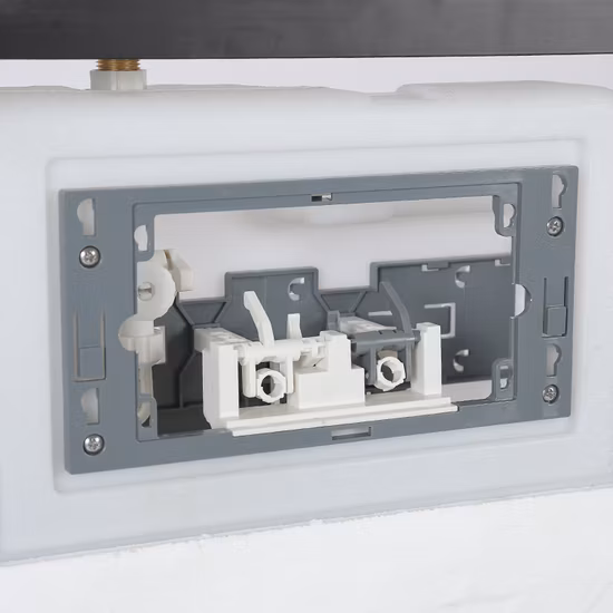 Concealed Cistern with Flush Fittings